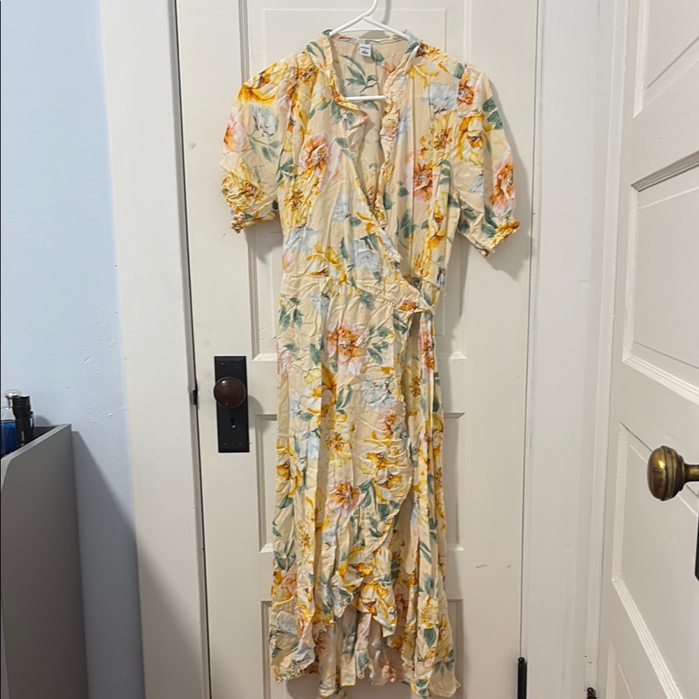 Old Navy Yellow Puff Sleeve Sundress